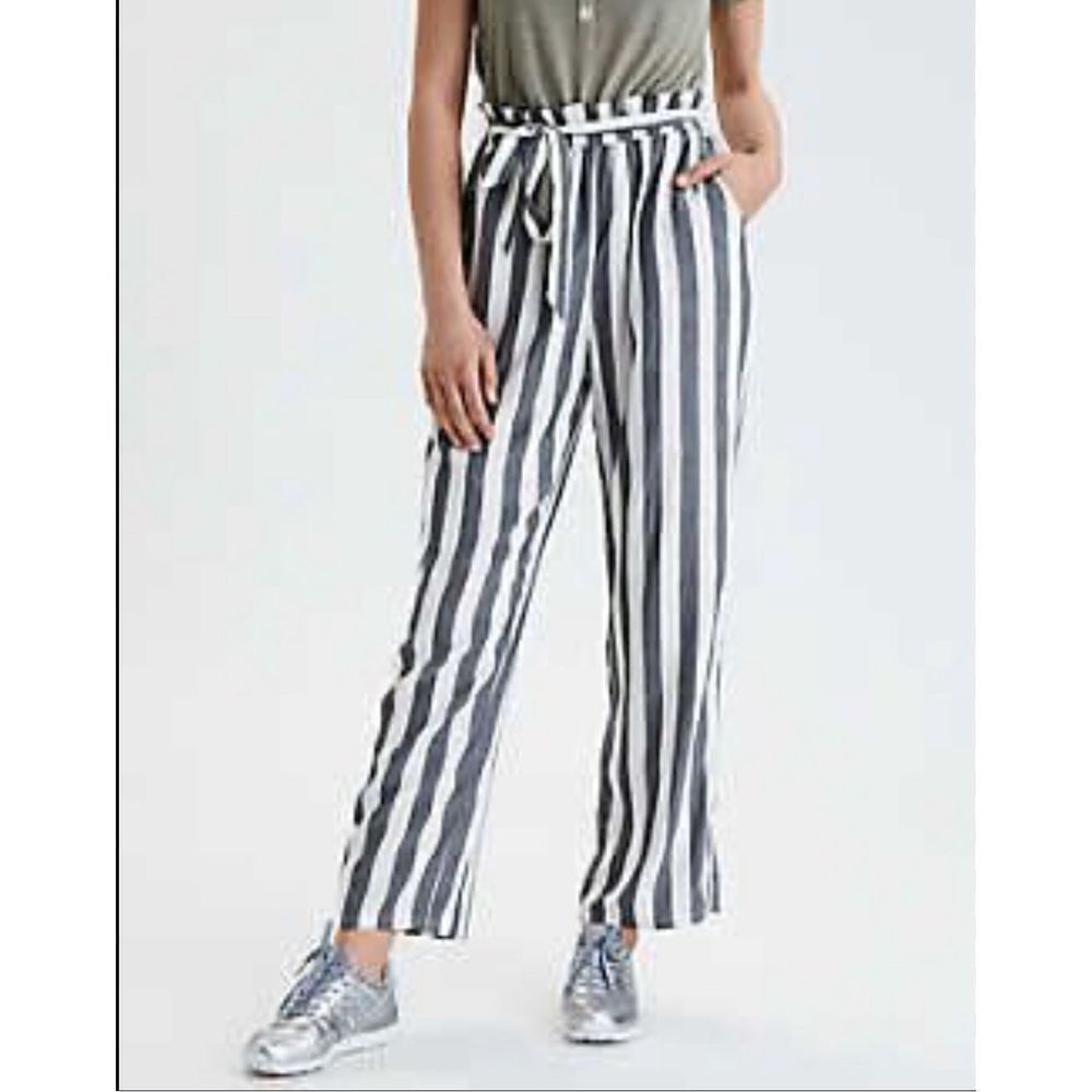 American Eagle‎ AE striped paperbag soft pants Size L